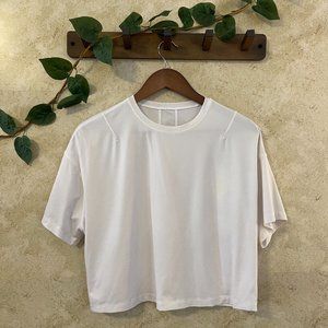 lululemon Activewear • Crop White T-Shirt